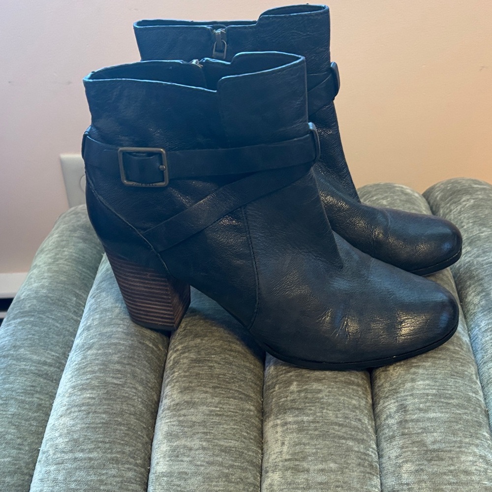 Charcoal grey Leather Ankle Boots